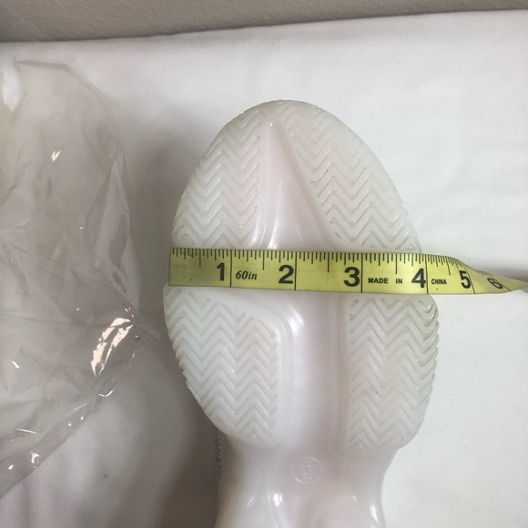 Madden NYC By Steve Madden White Athletic Rhinestone Bling Sneakers 6 (8.5) - Picture 16 of 16